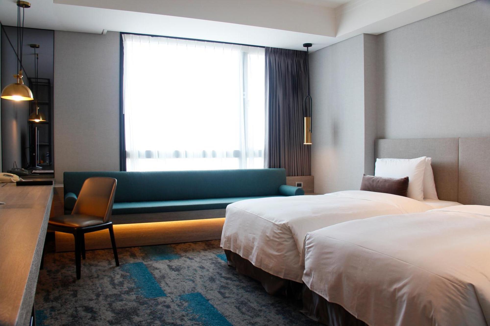 Queena Plaza Hotel Tainan Exterior photo