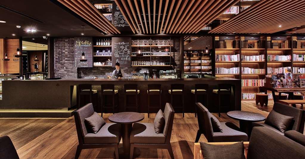 Queena Plaza Hotel Tainan Restaurant photo